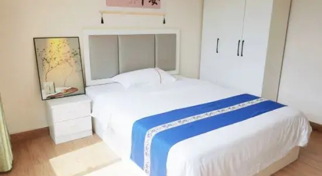 Люкс Huijia Express Hotel