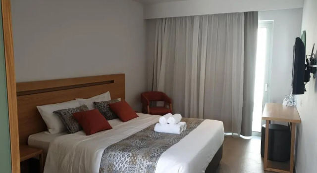 Номер Premium Adele Beach Hotel