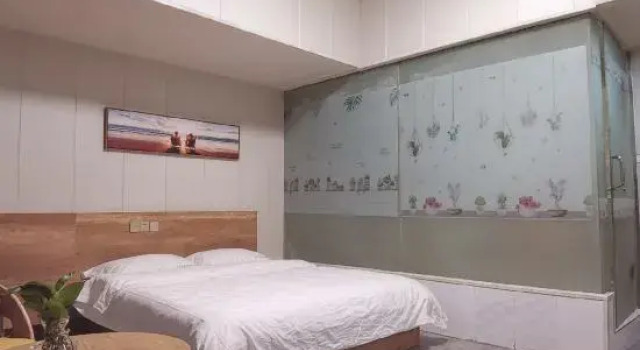 Yiyang Anyi Express Hotel, Prenota Hotel Hotel a Anhui con parcheggio, Parcheggio