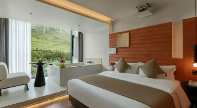 Люкс MIYE Mountain River Private Soup Homestay (Shindubashi Branch)