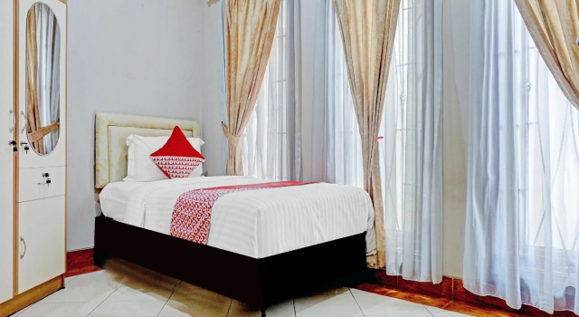 Номер Standard House Of Livina Mitra RedDoorz