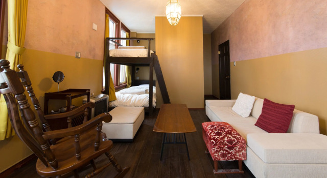 Little Barrel, Book Hostel Otaru Hokkaido