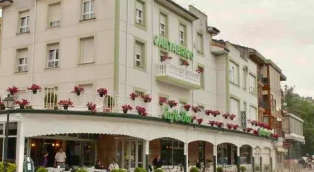 Hotel Cantabrico, Rezerwuj Hotel Liérganes Kantabria