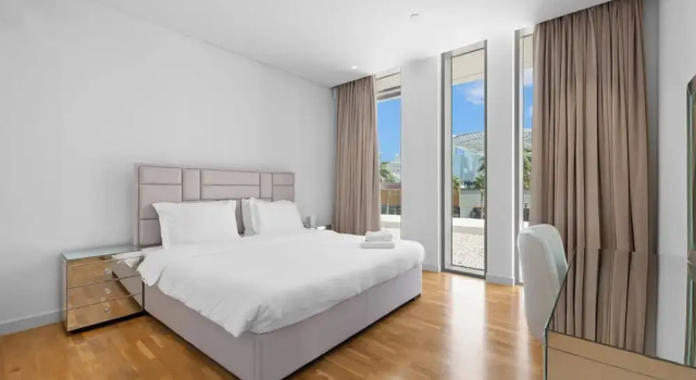 Bluewater's Residence Bay 2BR-Maid Room, Забронировать Апартаменты/квартира Отели Эмирата Дубая с парковкой, рядом с Jumeirah Beach Residence Tram Station 2, Парковка