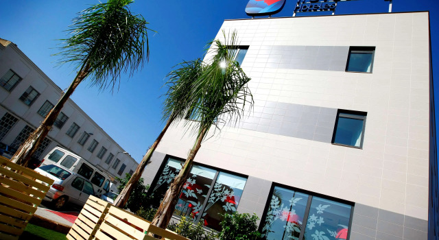 Travelodge Valencia Aeropuerto