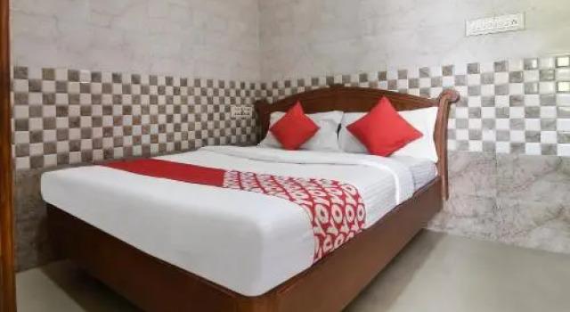 Oyo 22248 Jancy Residency