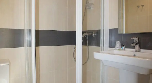 Одноместный номер Standard Contact Hôtel - Hôtel Le Lion dOr Lamballe