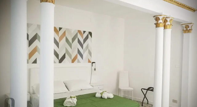 Palazzo delle Logge, Book Hotel Cheap Hotels in Sicily