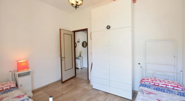 Amazing Apartment in Rapallo With Wifi and 2 Bedrooms, Забронировать Апартаменты/квартира Отели Рапалло с парковкой, Парковка