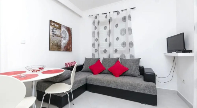 Apartments Franceska, Book Lejlighed Hoteller i Split Region med parkering, Parkering