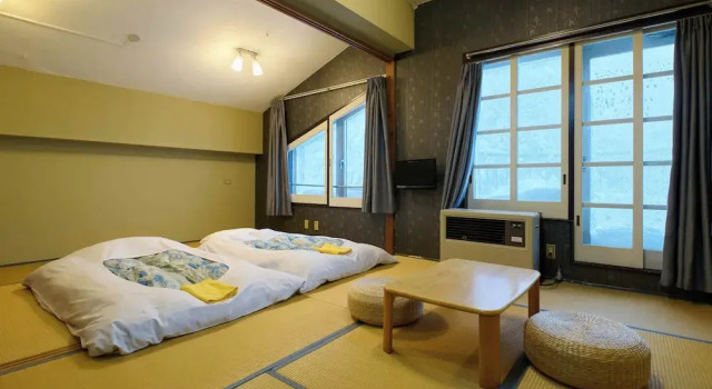 Четырёхместный номер Standard Hotel St.Moritz