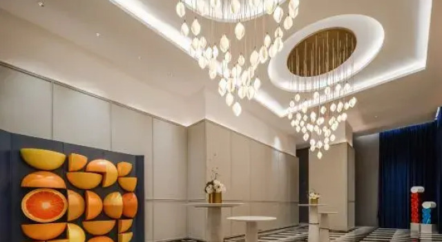 Zhanjiang Lianjiang Shuangde Fengdu Hotel, Prenota Hotel Lianjiang Guangdong
