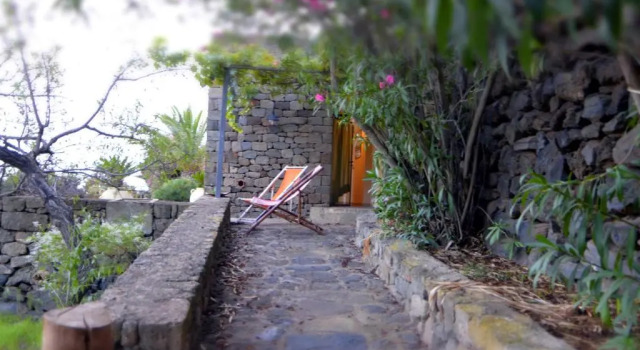 Коттедж с 3 комнатами Pantelleria Dammusi Belvedere