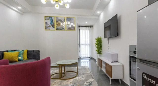 Апартаменты Deluxe Erica Suites - Riverside 1BR Apartments