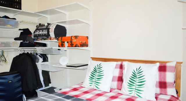 Bright Flat in Edinburgh With Private Garden, Prenota Hotel Hotel a Midlothian con parcheggio, Parcheggio
