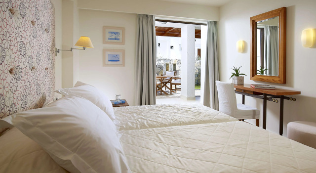 St. Nicolas Bay Resort Hotel & Villas, Забронировать Курортный отель Айос-Николаос East Crete