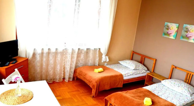 Tiêu chuẩn phòng A&J Kryspinów