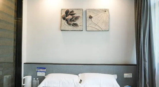 Двухместный номер Standard Floral Hotel Aranya Resort Hangzhou