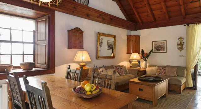 Casa Calimera, Забронировать Отель Отели Эль-Пасо с парковкой, Парковка