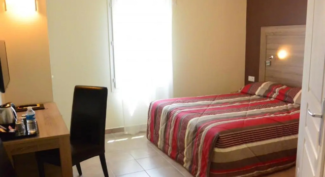 Standard Double room Hotel Restaurant Le Gardon - Pont du Gard