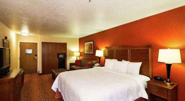 Двухместный номер Standard с балконом Hampton Inn St. George