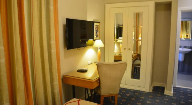 Одноместный номер Deluxe The Y Hotel
