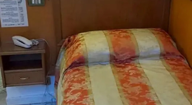 Одноместный номер Standard с красивым видом из окна Hotel Lorena