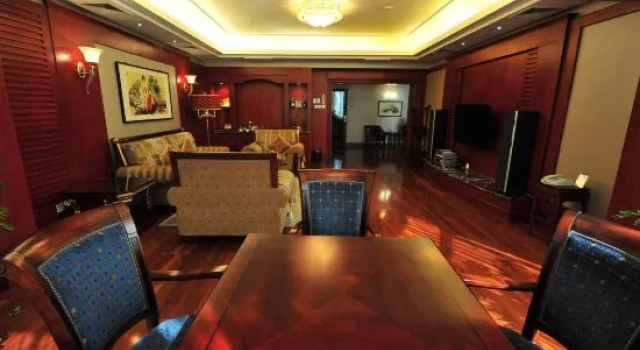 Люкс Executive Luoyang Dongshan Hotel