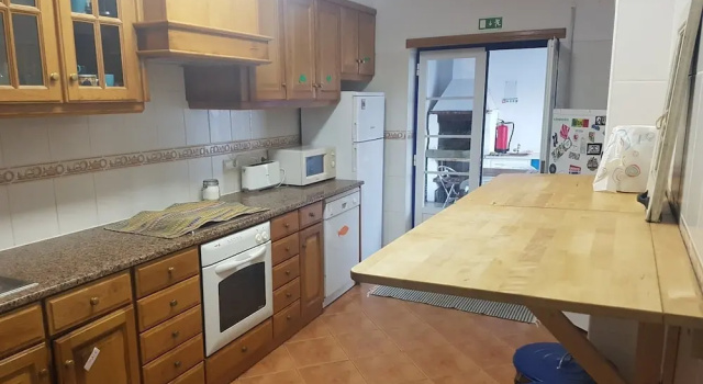 Семейный коттедж с 4 комнатами Baleal GuestHouse - Yoga included