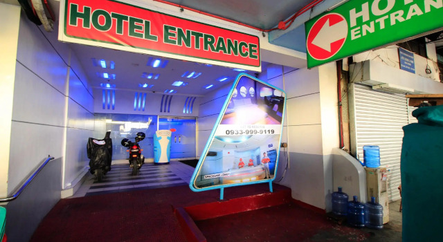 Astrotel Avenida, Rezervovat Hotel Manila 