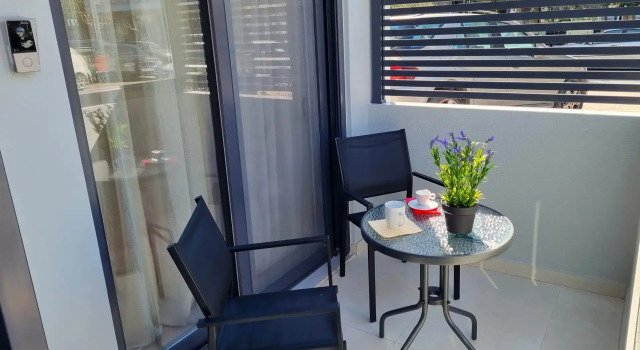 Полулюкс 10 Apartments & Suites Athens