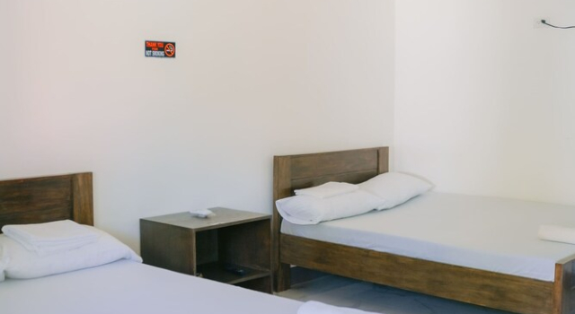 Четырёхместная студия LPuerta Travel Inn