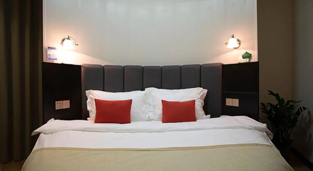 Номер Standard Shanghai Joyful Star Hotel-Free shuttle bus to Pudong Airport and Disneyland