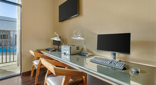 Best Western Plus Big America