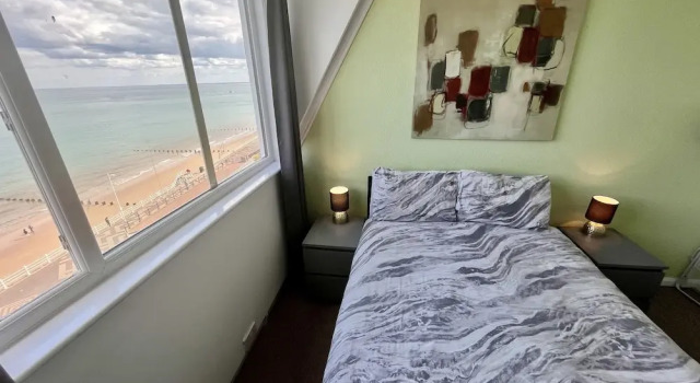 Коттедж 10 Beach View @ Beaconsfield House