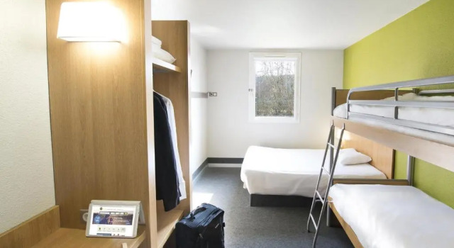 Номер Standard B&B HOTEL Auxerre Monéteau