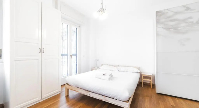 Loreto Elegant Flat, Book Hotel Businesshoteller i Milano, nær Pasteur, 4* 5*
