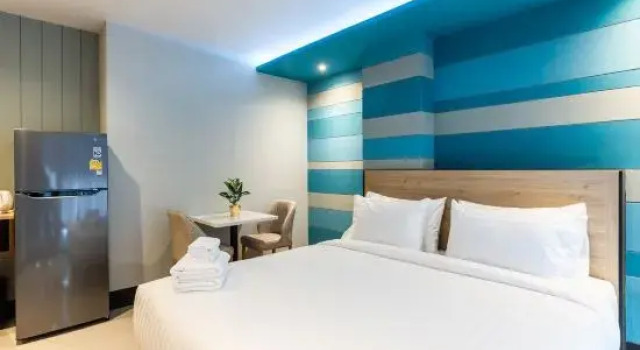 Номер Standard Hi Sotel Victory Monument