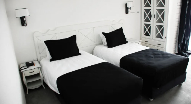 Номер Standard Check Inn Suite Hotel & SPA