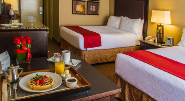 Четырёхместный номер Standard Holiday Inn Express La Mesa Near SDSU by IHG