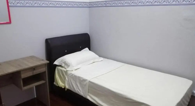 Single Room With Ac, Central Accomodation, Rezerwuj Pensjonat Kuching Sarawak
