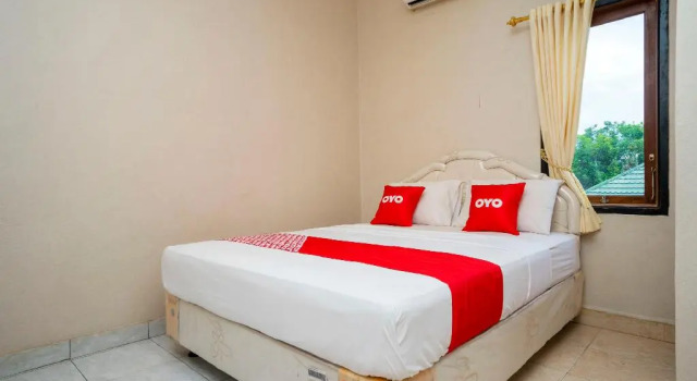 Номер Deluxe RedDoorz at Hotel Grand Yuda Tenggarong