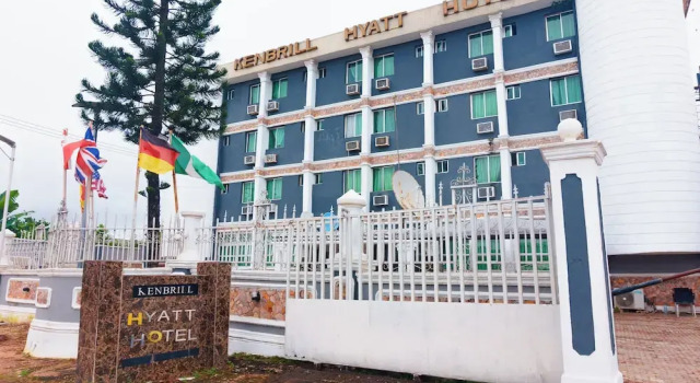 Kenbrill Hyatt Hotel, Rezerwuj Hotel Benin Ikpoba-Okha