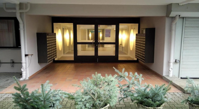 Res/114 - Residenz