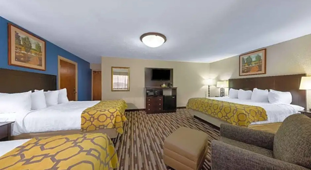 Шестиместный люкс Baymont by Wyndham Springfield South Hwy 65
