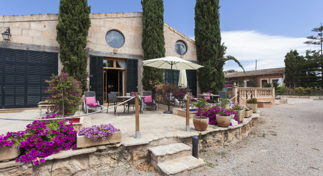 Es Revellar Art Resort - Adults Only, Book Ferieresort Hoteller i Campos med parkering, Parkering