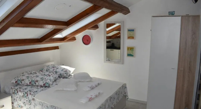 Dante Apartment, Prenota Appartamento Splitska 