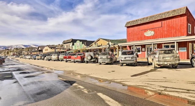 3 Mi to National Park: Cozy Studio in Grand Lake