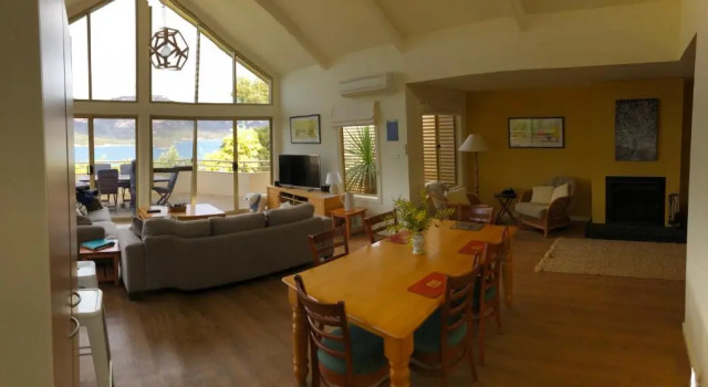Коттедж Freycinet Beach House