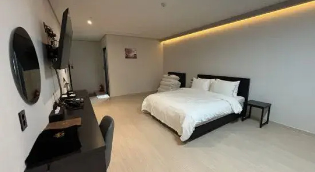 Номер Deluxe Hotel Deokyeong
